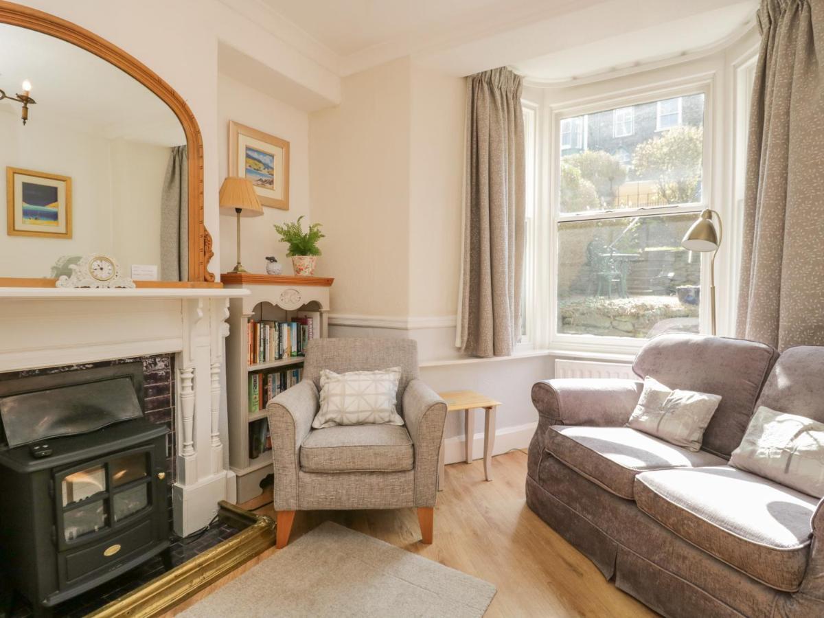Honeysuckle Cottage, Craig Walk Bowness-on-Windermere Bagian luar foto
