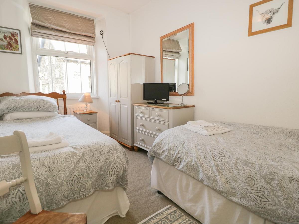 Honeysuckle Cottage, Craig Walk Bowness-on-Windermere Bagian luar foto