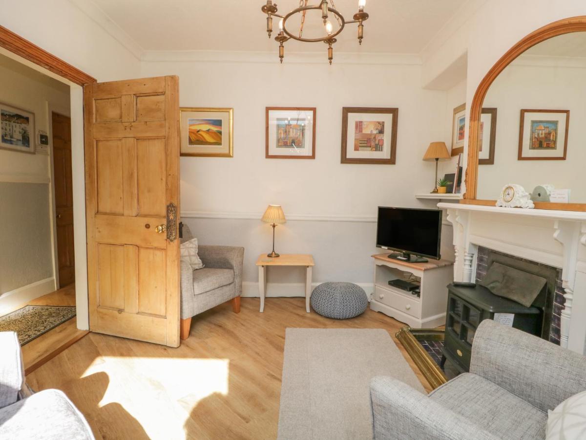 Honeysuckle Cottage, Craig Walk Bowness-on-Windermere Bagian luar foto