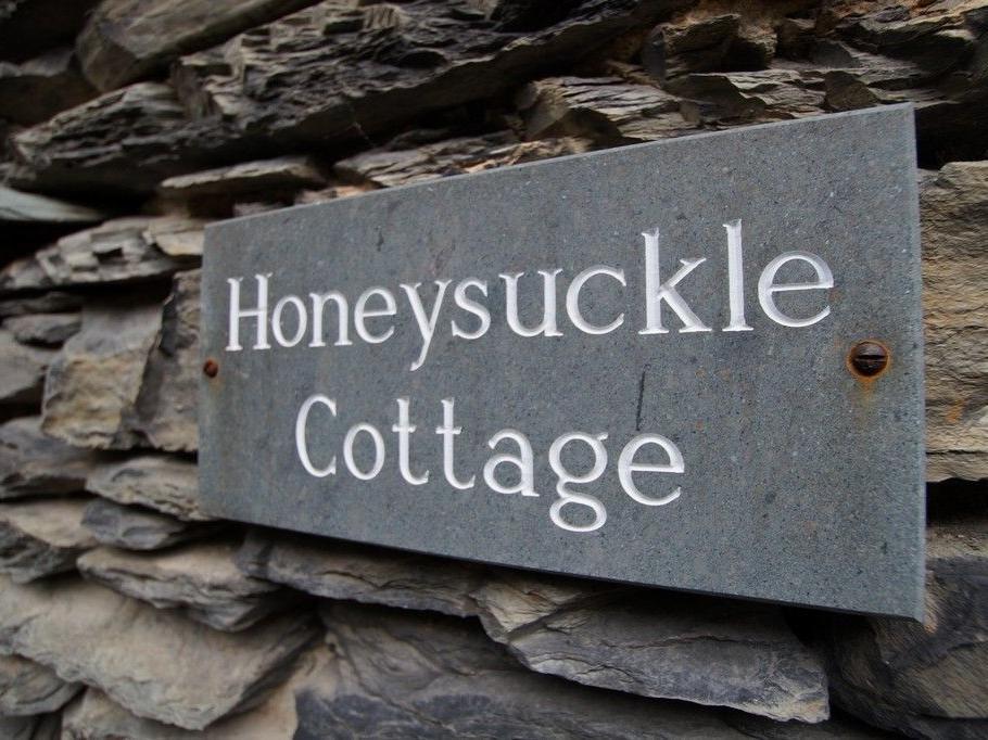 Honeysuckle Cottage, Craig Walk Bowness-on-Windermere Bagian luar foto